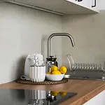 Rezedova One Retreat Apartment *