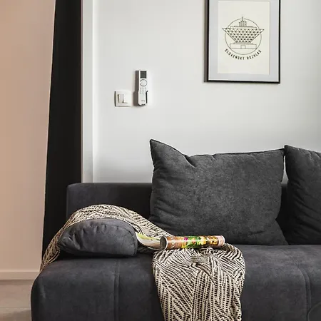 Апартаменты Rezedova One Retreat *