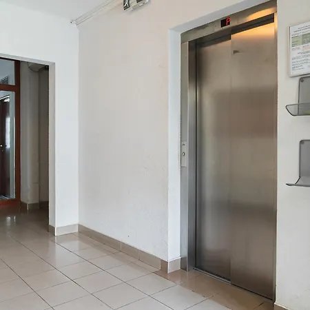 Rezedova One Retreat Lägenhet