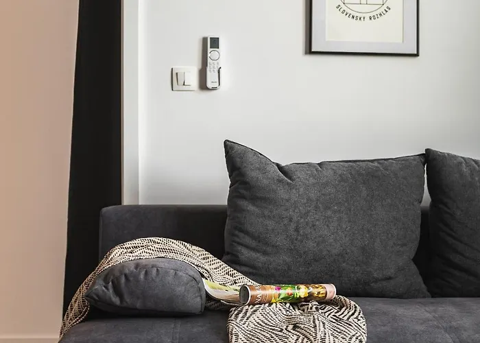 Apartament Rezedova One Retreat *