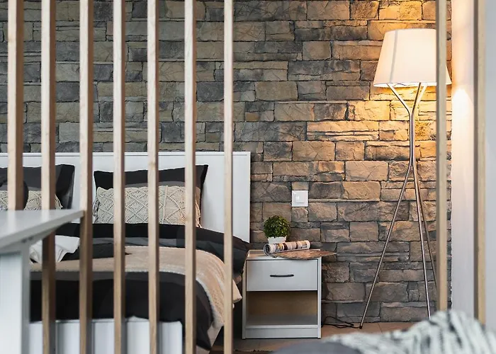 Rezedova One Retreat *