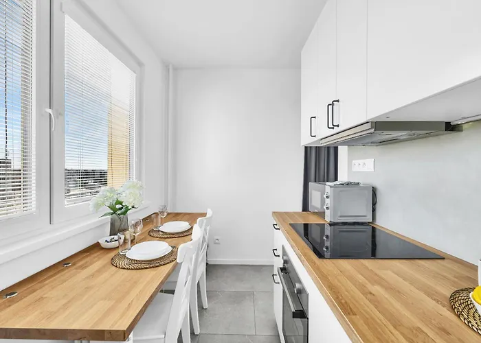 Rezedova One Retreat